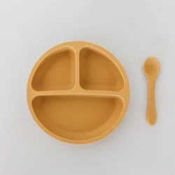 Silicone suction plate with spoon