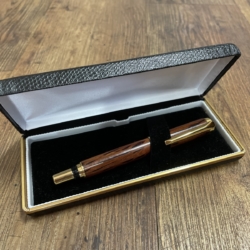 Hand Crafted Turned Timber Fountain Pen – Hairy Oak